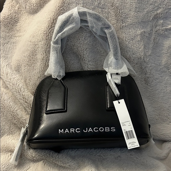 Marc Jacobs Handbags - NWT Marc Jacobs Black Women's Bag